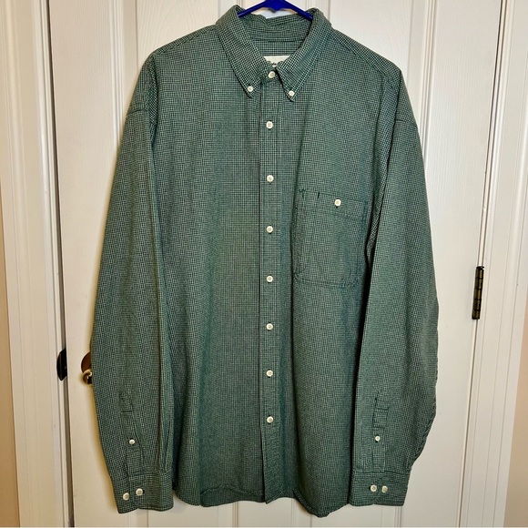 Eddie Bauer 100% Cotton Button Down Shirt Dark Green and Cream Check Size XLT - Picture 1 of 9